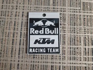 ktm x redbull keychain