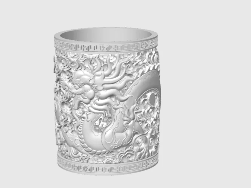 浮雕大龙笔筒，98乘98乘120mm