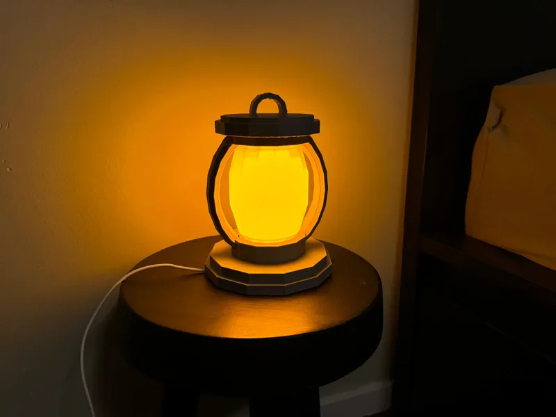 Low Poly Lamp 001