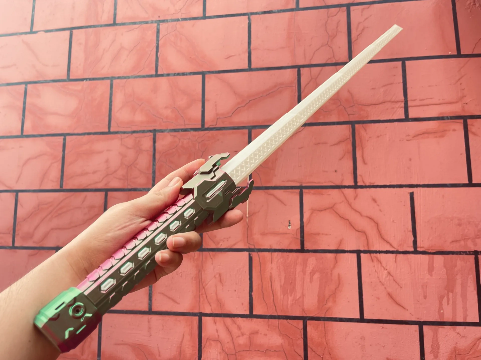 Retractable Tang Dao Glow in the Dark Edition By Mini MakerWorld retractable-tang-dao-glow-in-the-dark-edition-by-mini-makerworld