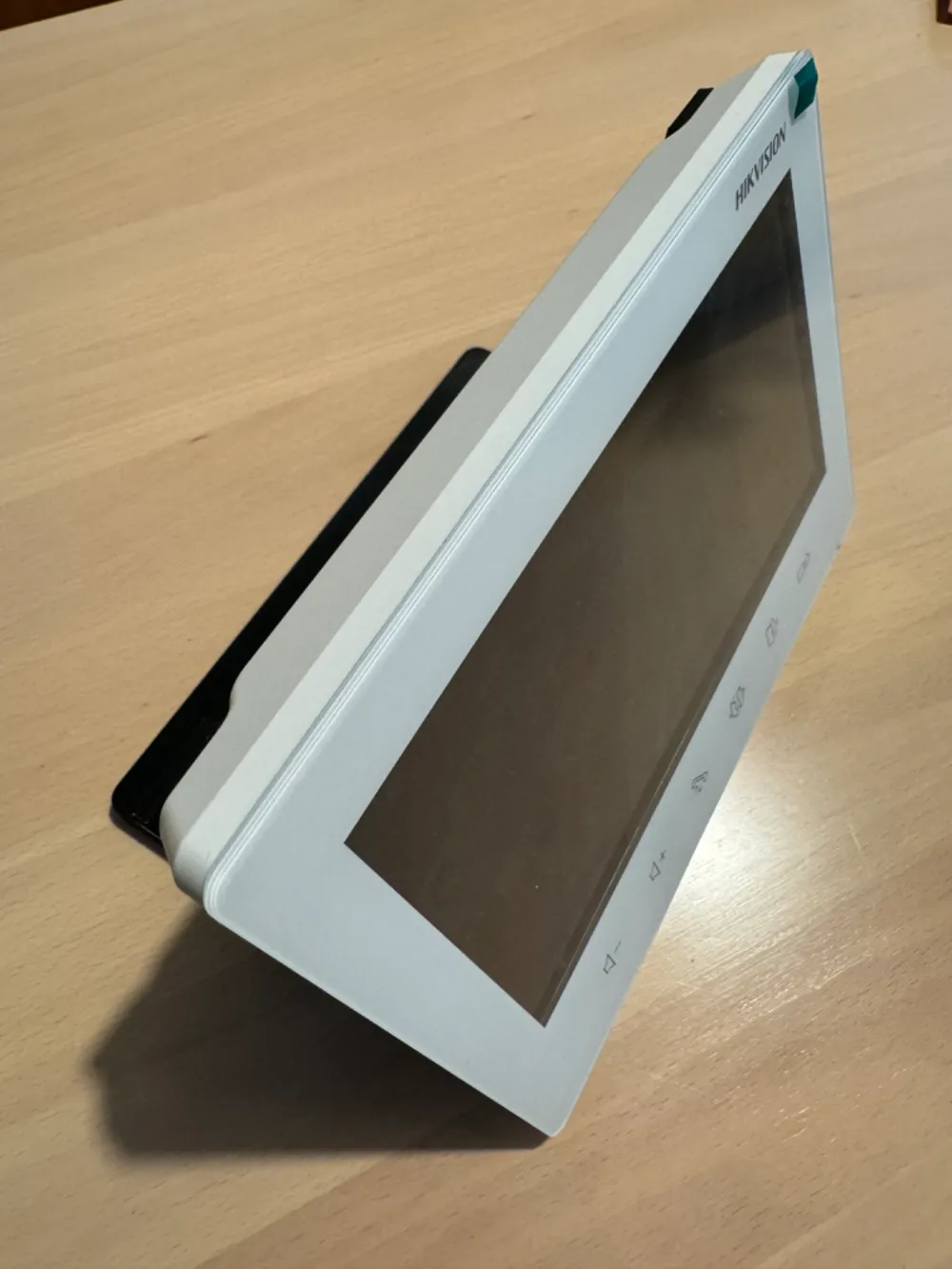Desk Holder For Indoor Station Hikvision By Sstopar MakerWorld desk-holder-for-indoor-station-hikvision-by-sstopar-makerworld