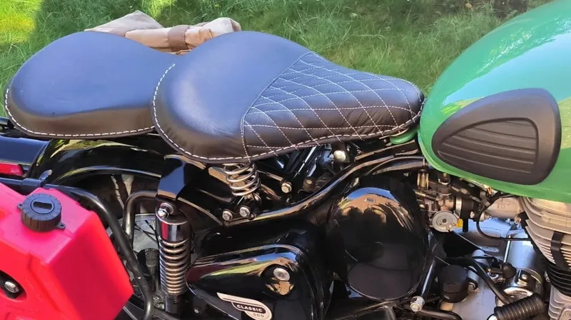 Royal Enfield Classic 500 Aftermarket Seat Spacers