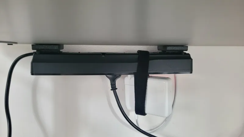 Screwless Acar X5 power strip desk mount
