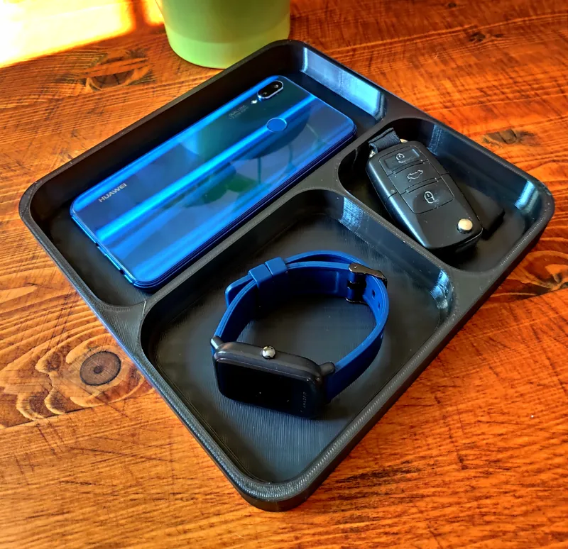 Compartment for phone, keys and personal items
