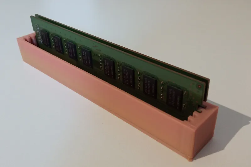 4x DIMM Ram Storage Box