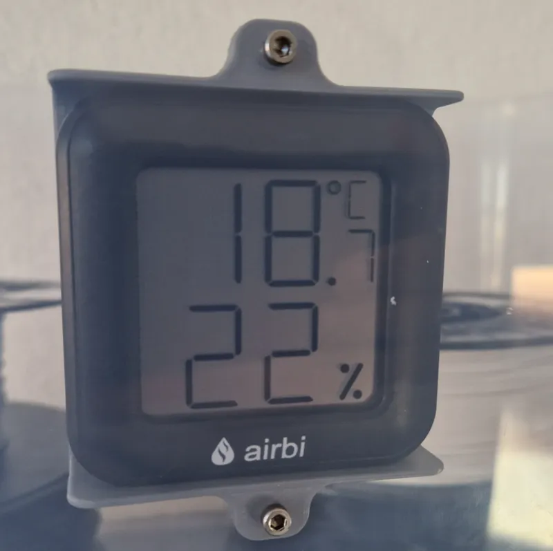 Airbi Smile sensor holder