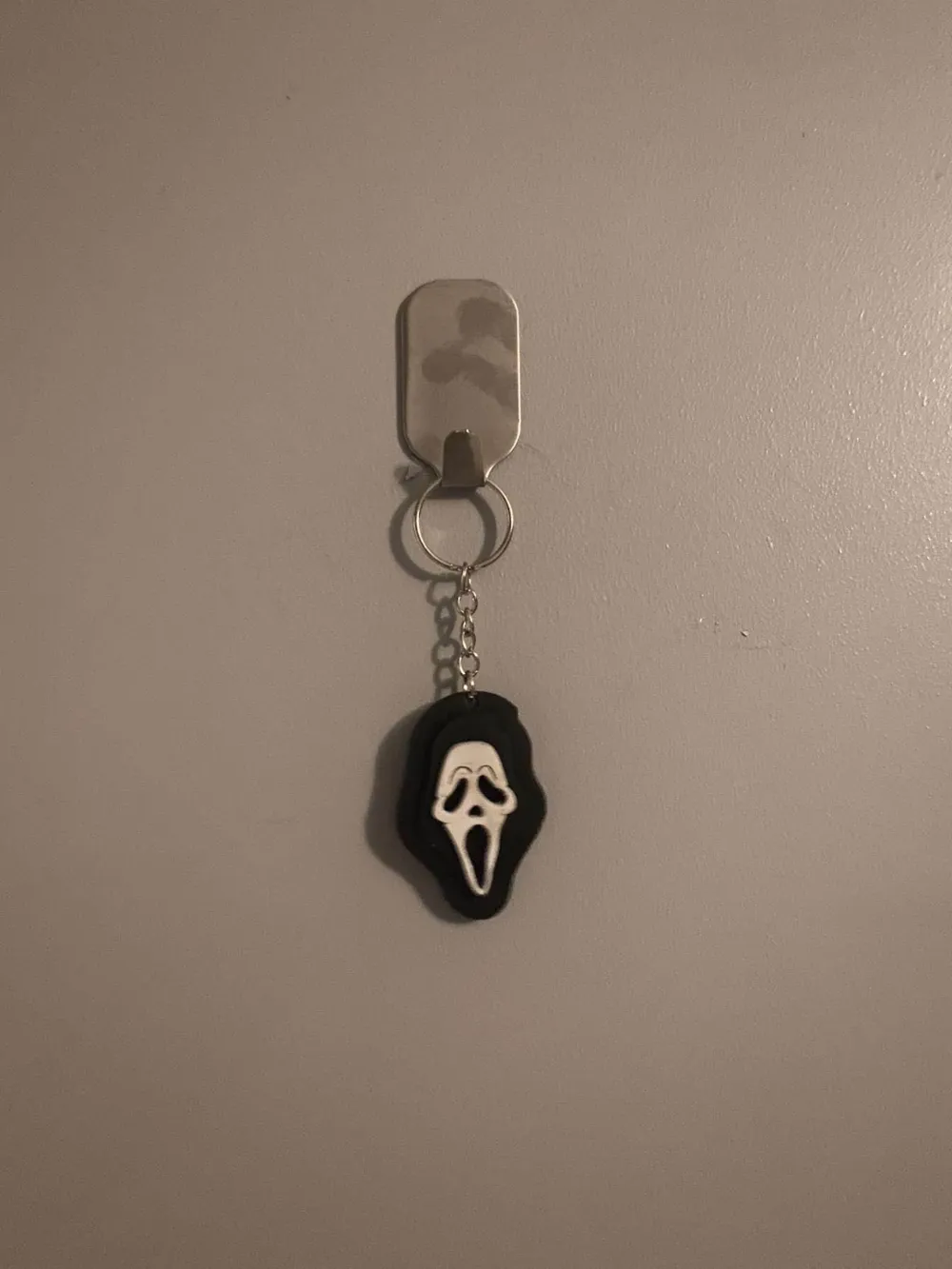 Ghost Face Keychain by Pluto - MakerWorld
