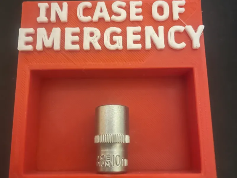 10mm Nuss Halter In case of emergency  