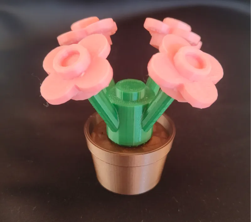 Flowerpot for brick flower