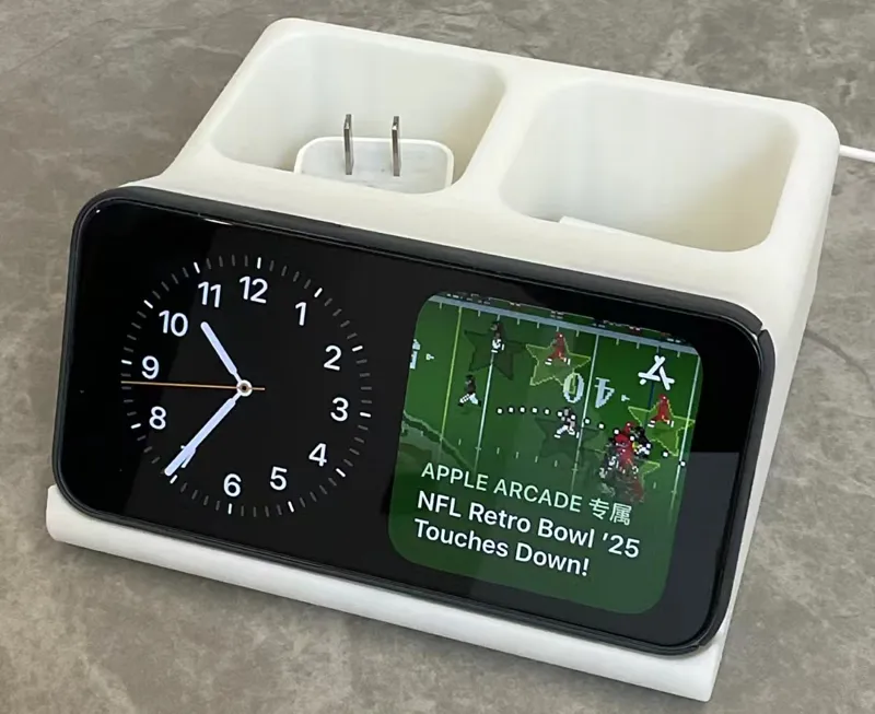 iPhone Dock - 增加收纳空间和适配大尺寸手机