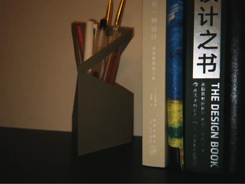 建筑感笔筒 Architectural pen holder