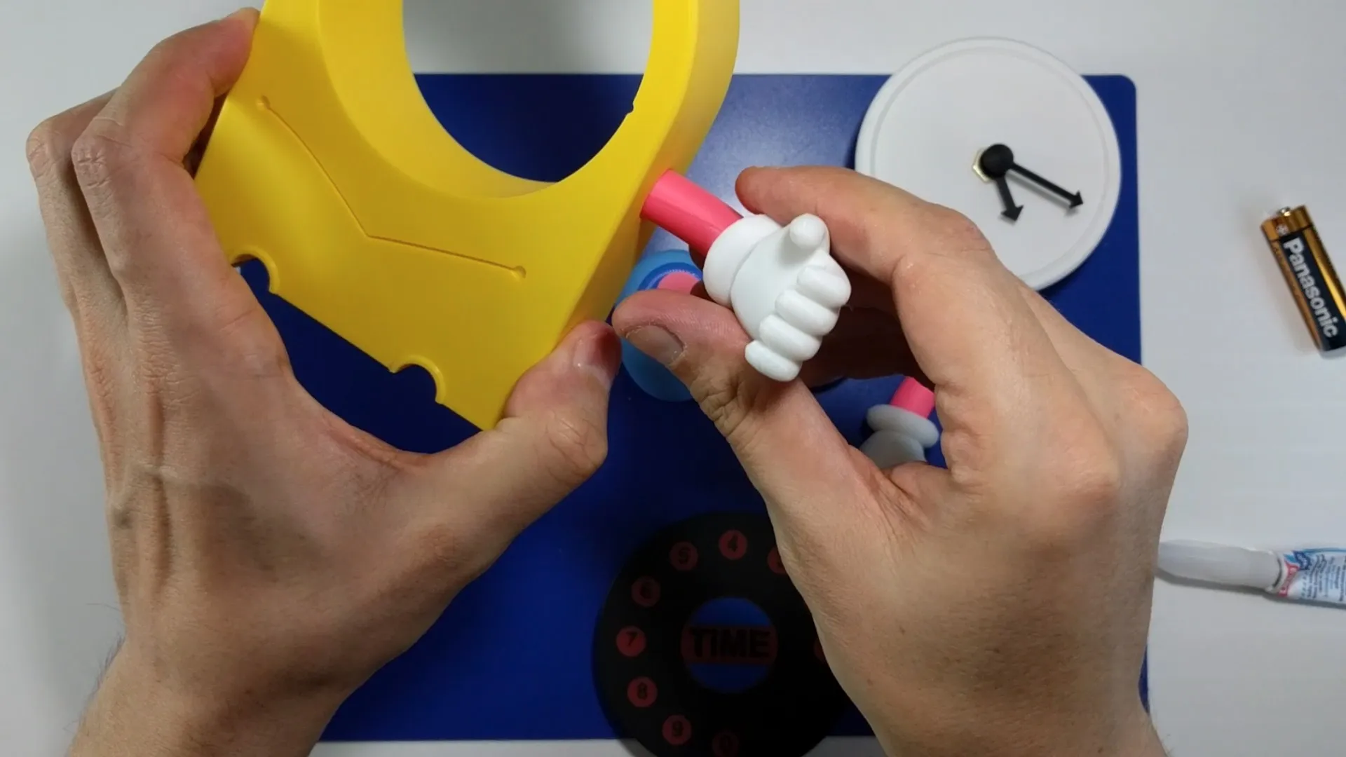 Mr. Time Clock from Dr. Slump (BambuLab 011 kit) by BuildByte3D ...