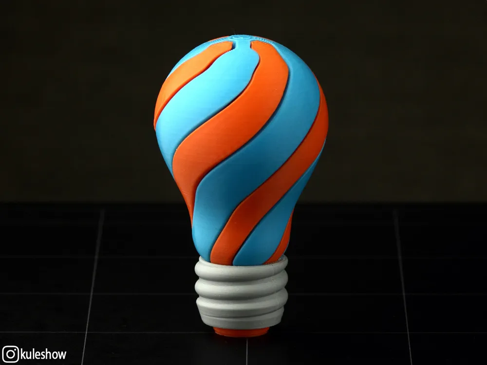 Spiral Light Bulb by bigovereasy MakerWorld