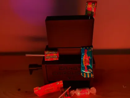 sweet dispenser 