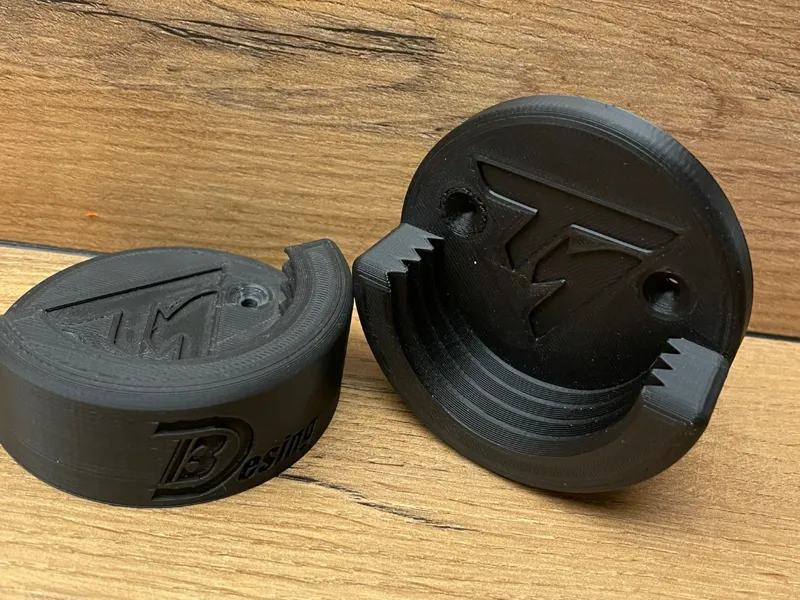 Thrustmaster wheel wall mount