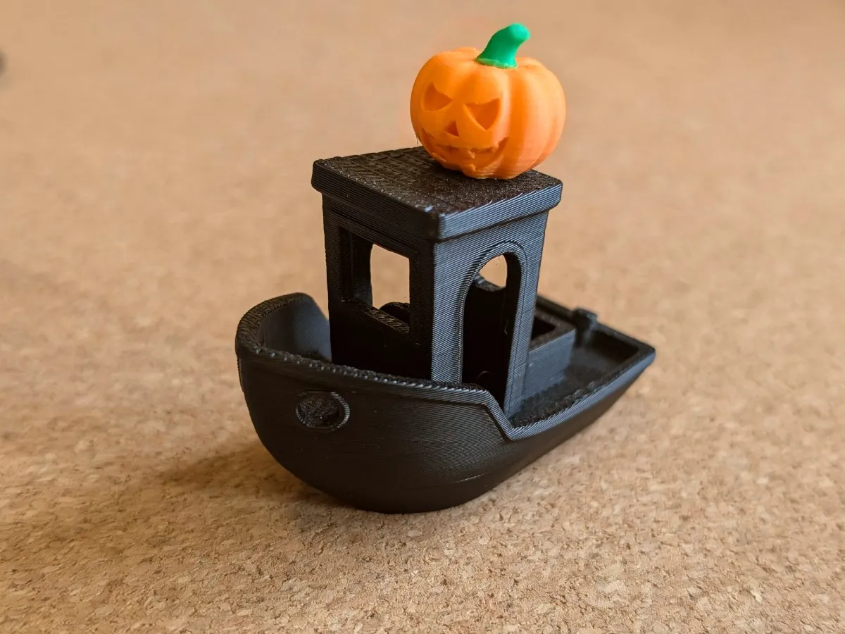 Pumpkin benchy accessory 