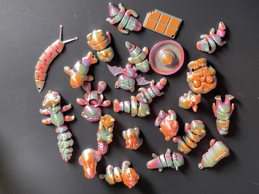 25 Keychain Collection for Street Stall Sales by 胡子兄弟 MakerWorld