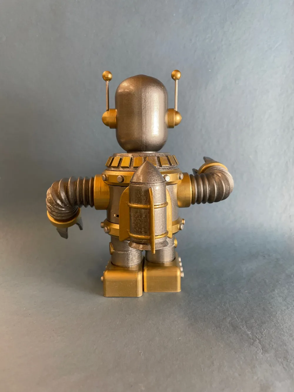 Re:BOT Retro Robot by Larz21 - MakerWorld