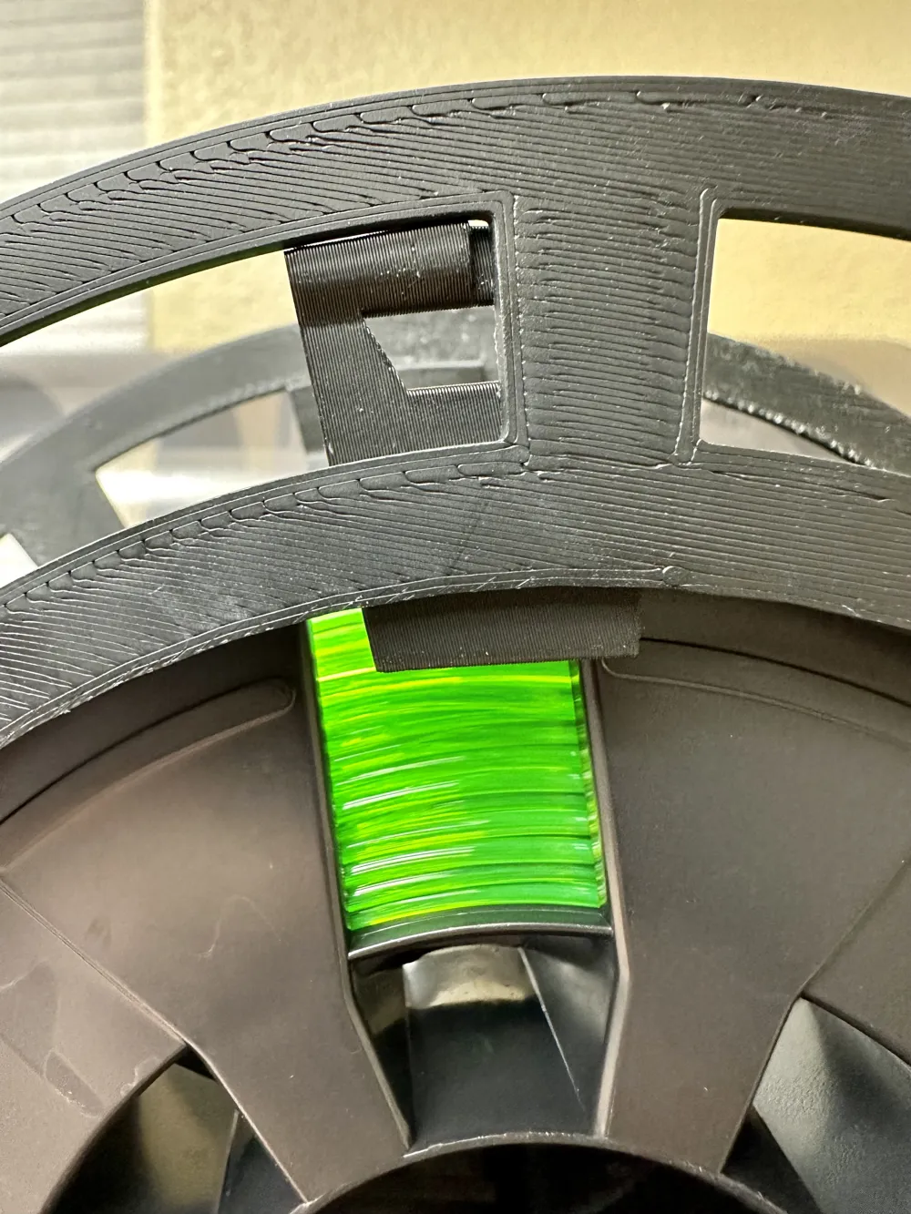 SainSmart 250g spool adapter for Bambu Lab AMS - Free 3D Print Model ...