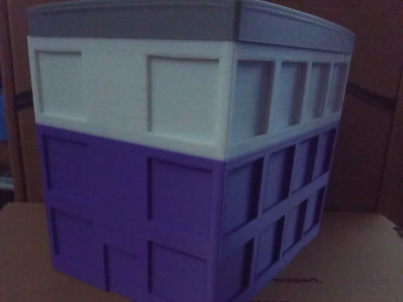 Apartment Building with lid