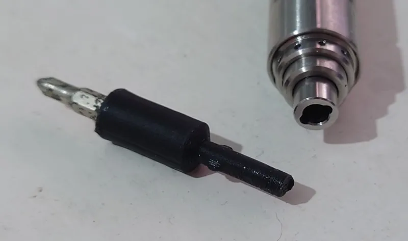 Es121V 800φ4 / hios bit to hex bit adapter