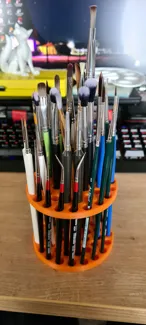 Round brush holder