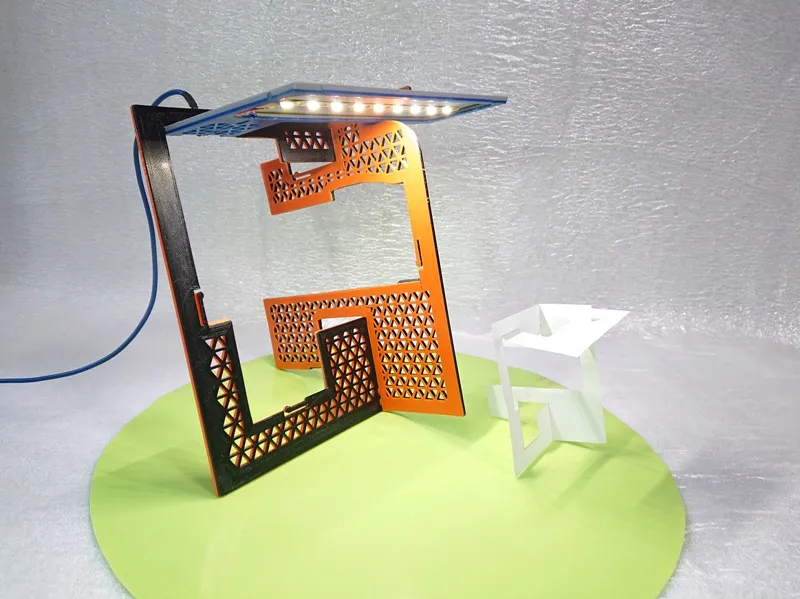 "Disappearing" folding desk lamp. Kirigami.