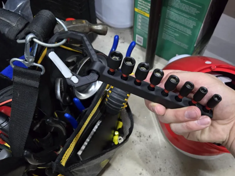 Magnetic impact nut driver holder (hex)