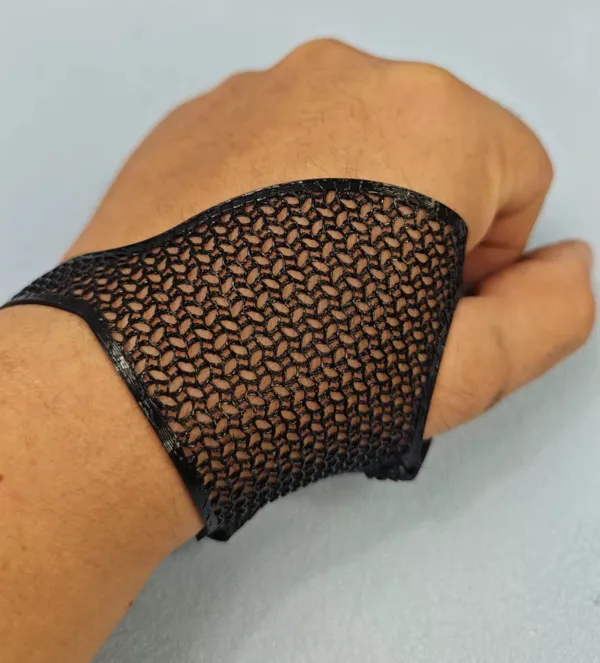 https://makerworld.bblmw.com/makerworld/model/DSM00000000680412/design/2024-10-04_f072ddc70eb3f.jpg