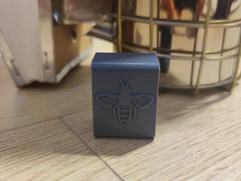 Bee Smoker Bellows Clip