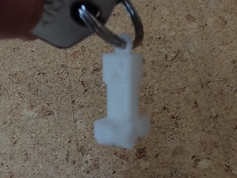 Minecraft creeper keychain V2