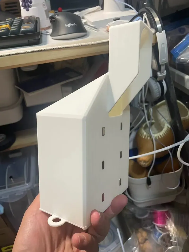 带滑动底盖的大容量封闭竹屎盒子
