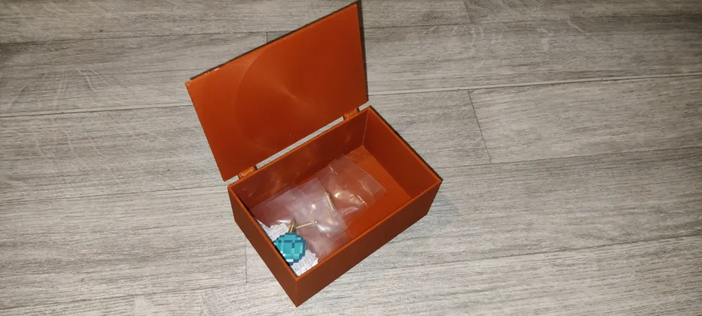 Simple chest/box - Free 3D Print Model - MakerWorld