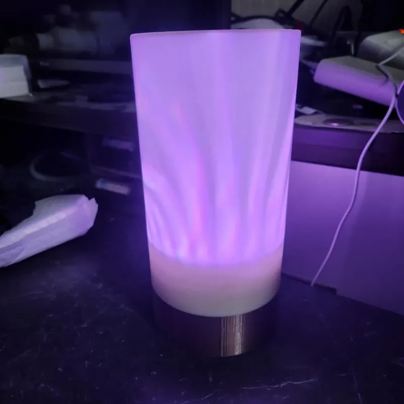 Dynamic Aurora lamp hood