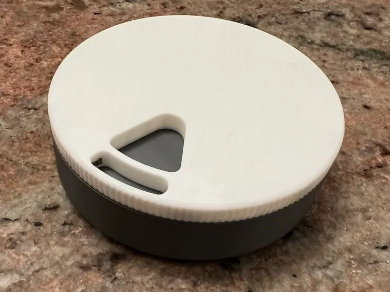 Another rotary pill dispenser
