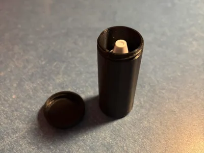 Eye Drops Case w Lid