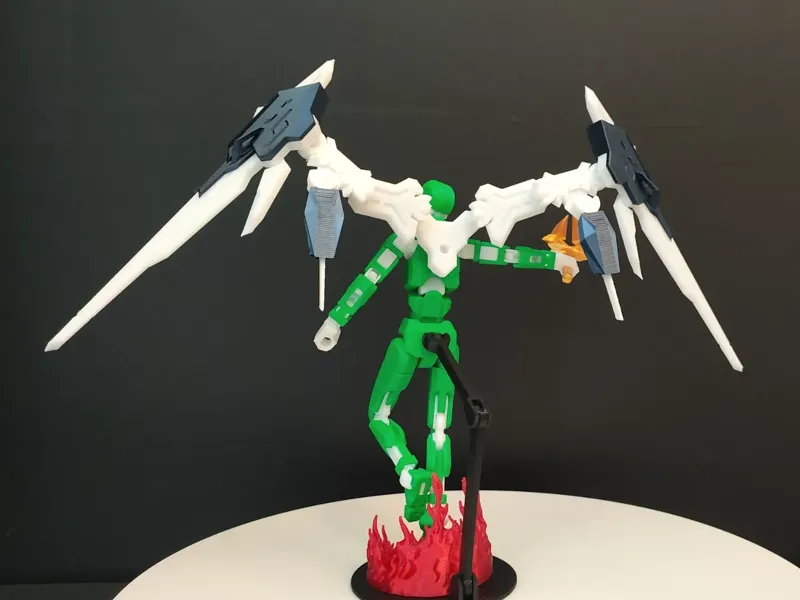 Mechanical wing for Dummy 13