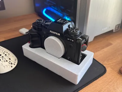 Fujifilm X-T3 with L-Braket Hand Grip Gridfinity