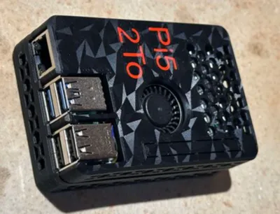 raspberry pi5 case, with nvme base pimoroni