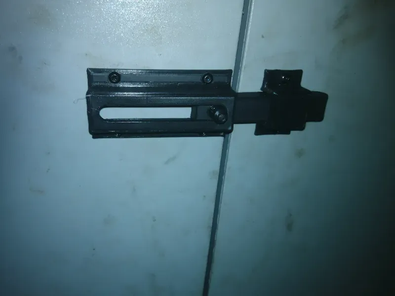 Simple Latch