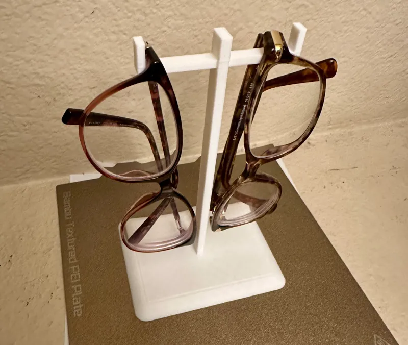 Dual Vertical Glasses stand