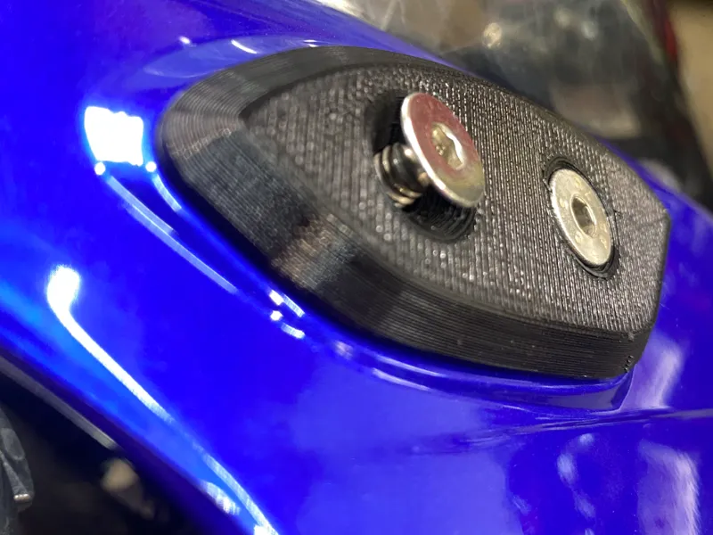YZF R6 Mirror Blockoff Plate