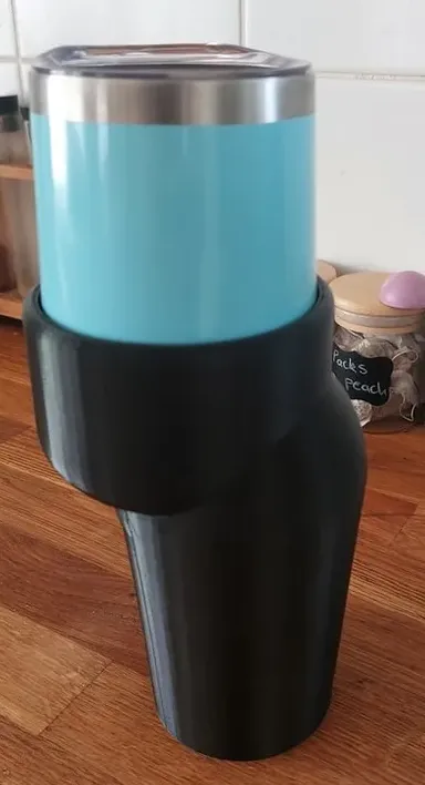 Insulated cup cup holder adapter