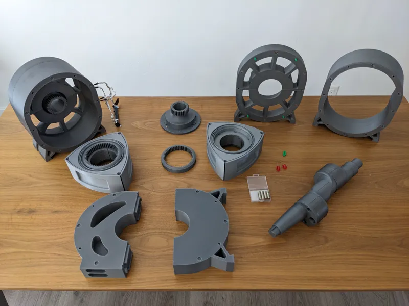 1:1 Mazda Rotary Engine Model (Simplified, WIP)