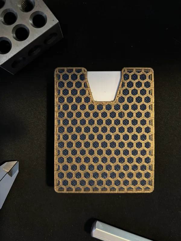 Configurable Slim Wallet With Magnetic Money Clip