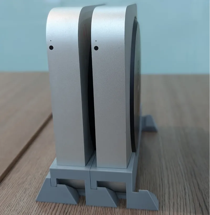 Infinite Chainable Mac Mini Cluster Stand
