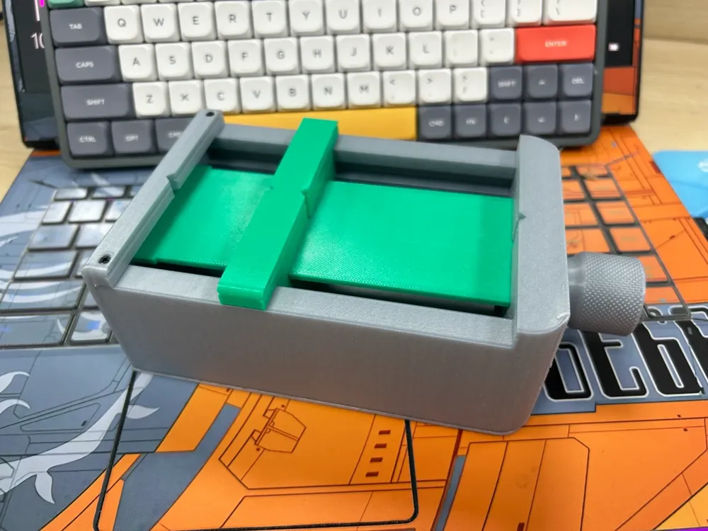 PCB Board Fixing Fixture By Chunfeng MakerWorld pcb-board-fixing-fixture-by-chunfeng-makerworld