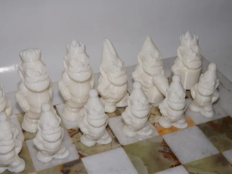 Gnome chess