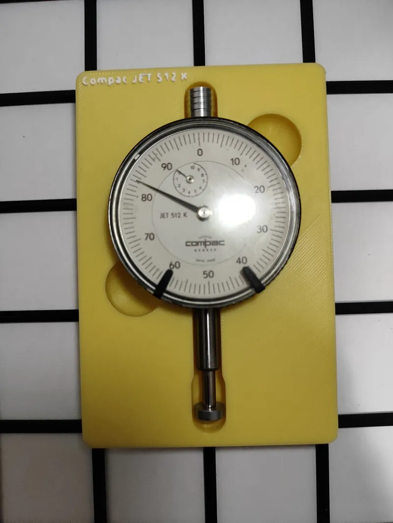 Gridfinity holder for Compac JET 512 K indicator