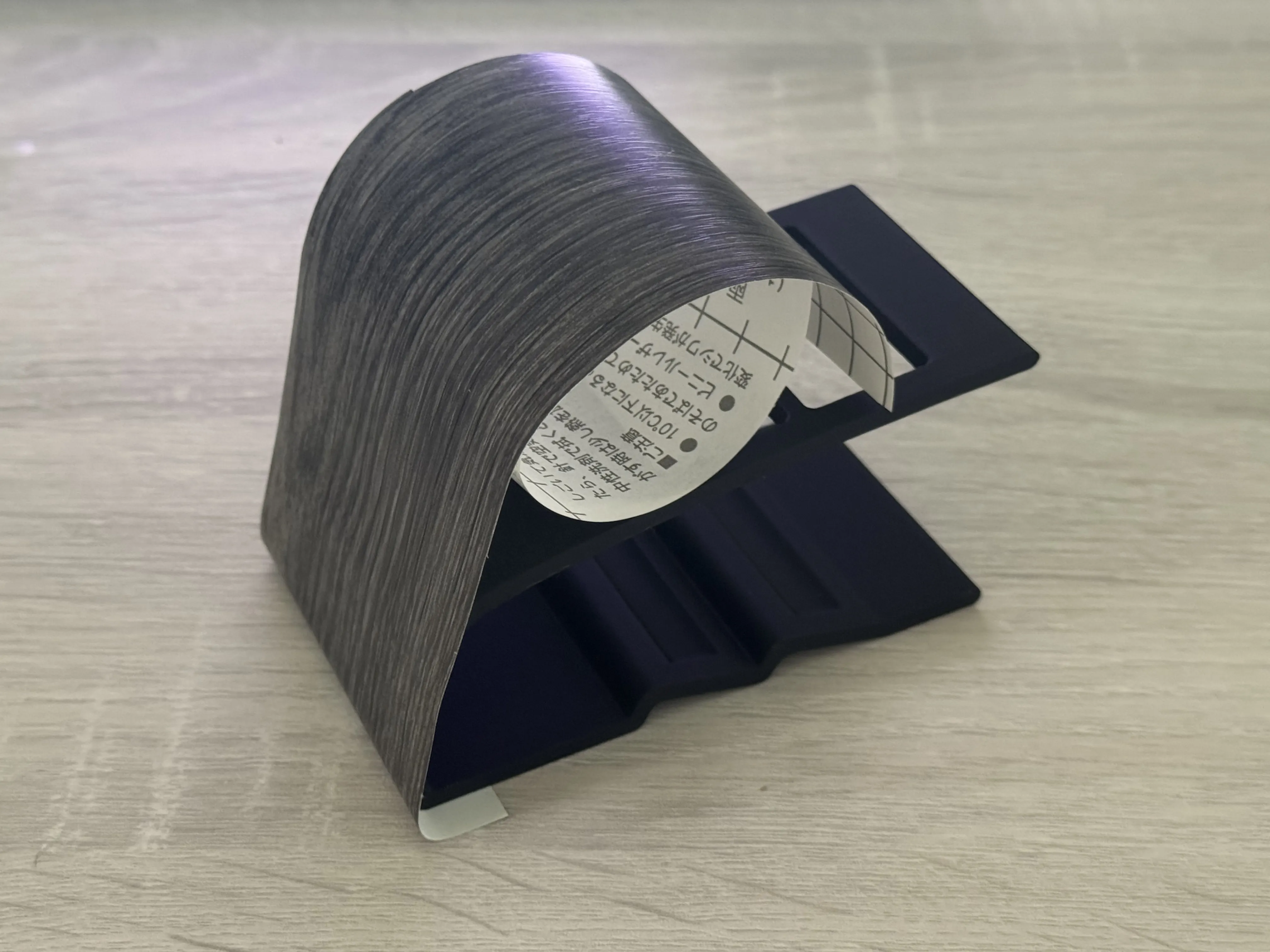 Modern Remote Holder by Tomasvallo - MakerWorld
